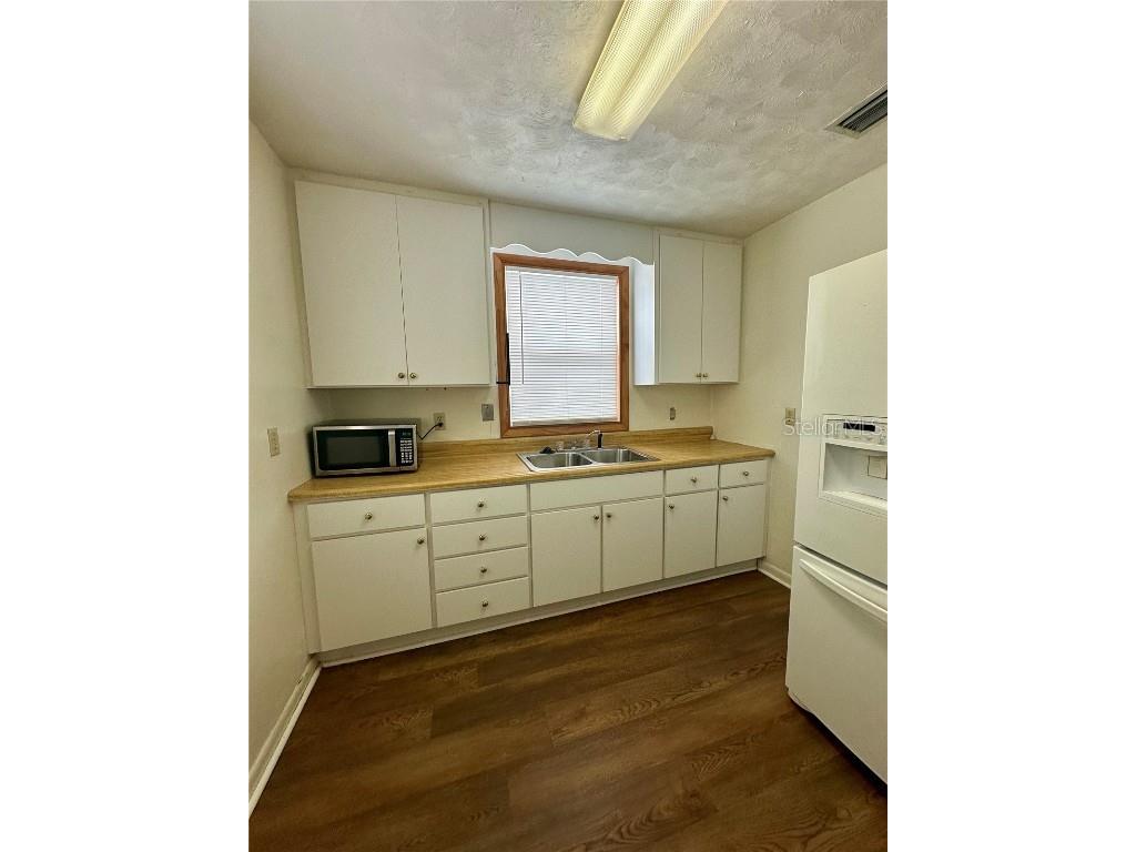 520 SW 5th Avenue Lake Butler FL 32054 OM698320 image3