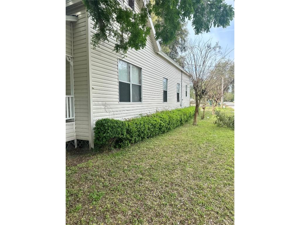 520 SW 5th Avenue Lake Butler FL 32054 OM698320 image54