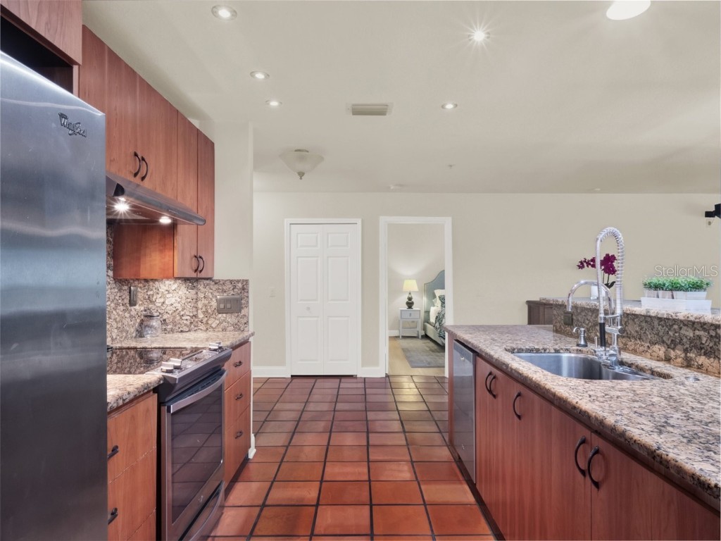 520 Via Verona Lane #103 Altamonte Springs FL 32714 O6285133 image8