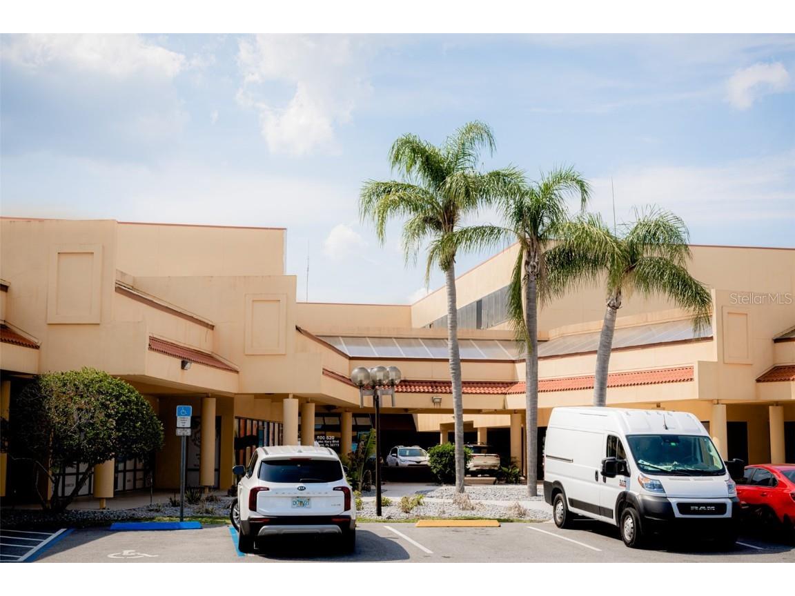 520 W Lake Mary Boulevard Sanford FL 32773 O6176301 image2