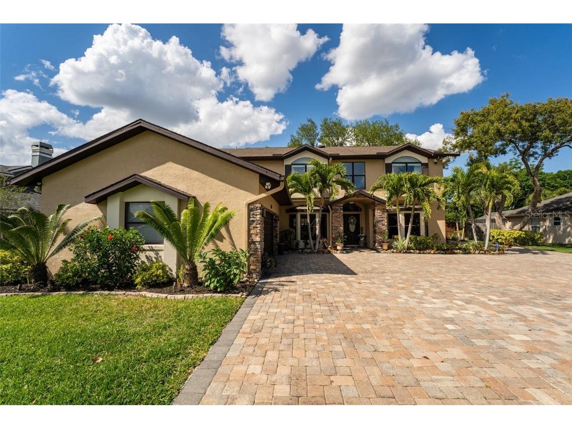 520 Wheatstone Place Orlando FL 32835 O6104129 image1