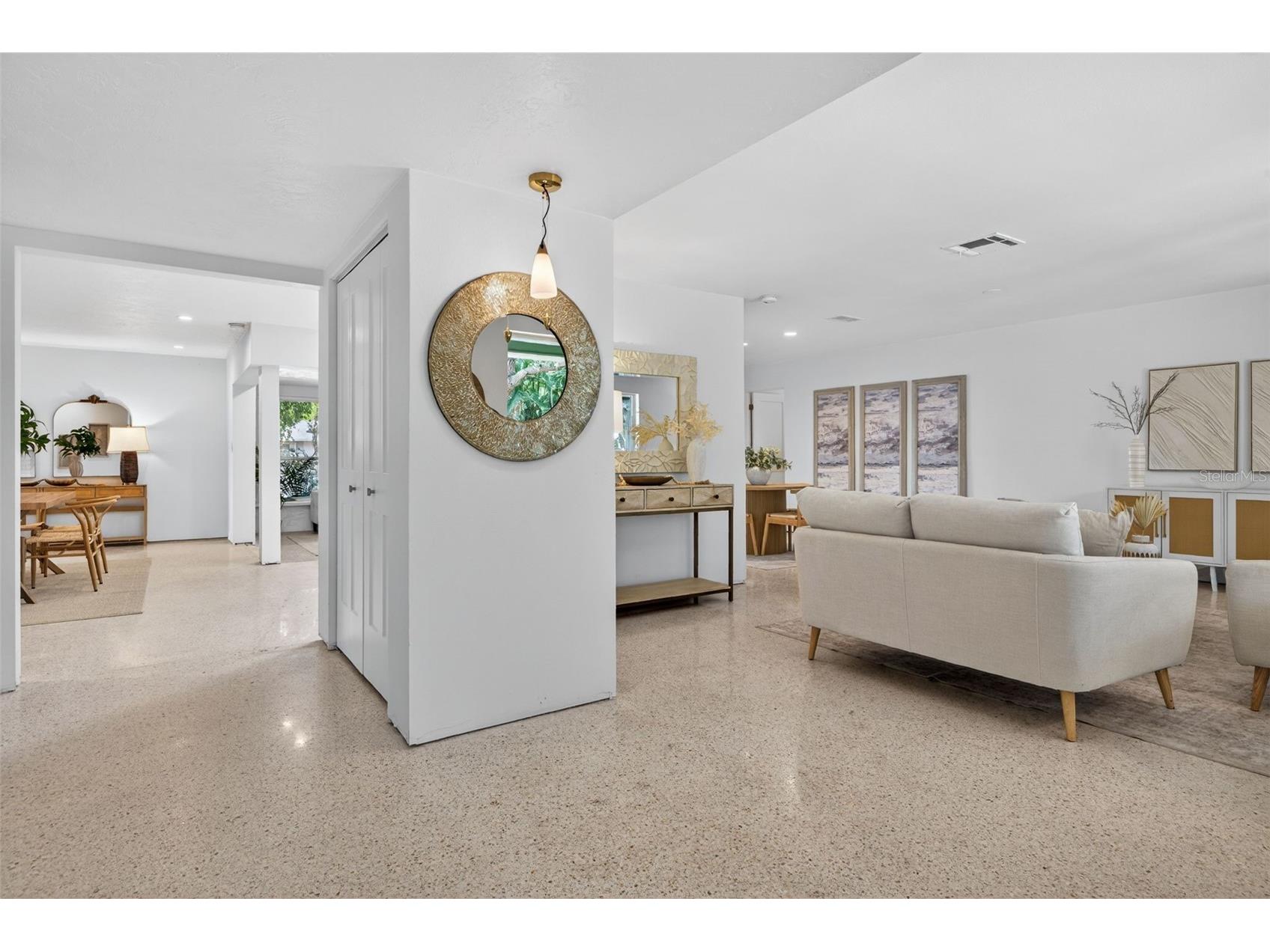 5200 14th Street NE Saint Petersburg FL 33703 TB8498329 image15