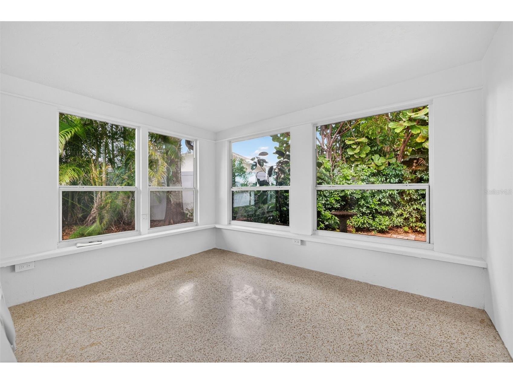 5200 14th Street NE Saint Petersburg FL 33703 TB8498329 image23