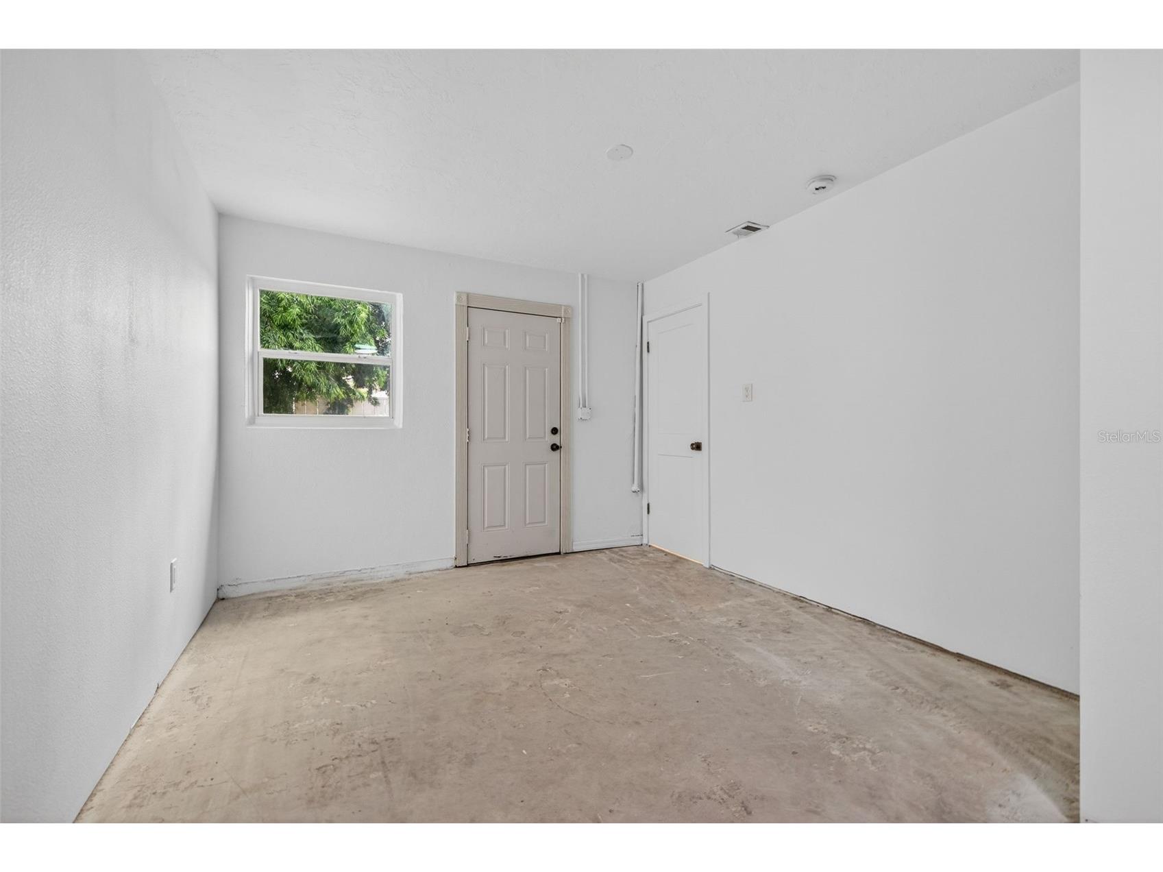 5200 14th Street NE Saint Petersburg FL 33703 TB8498329 image31