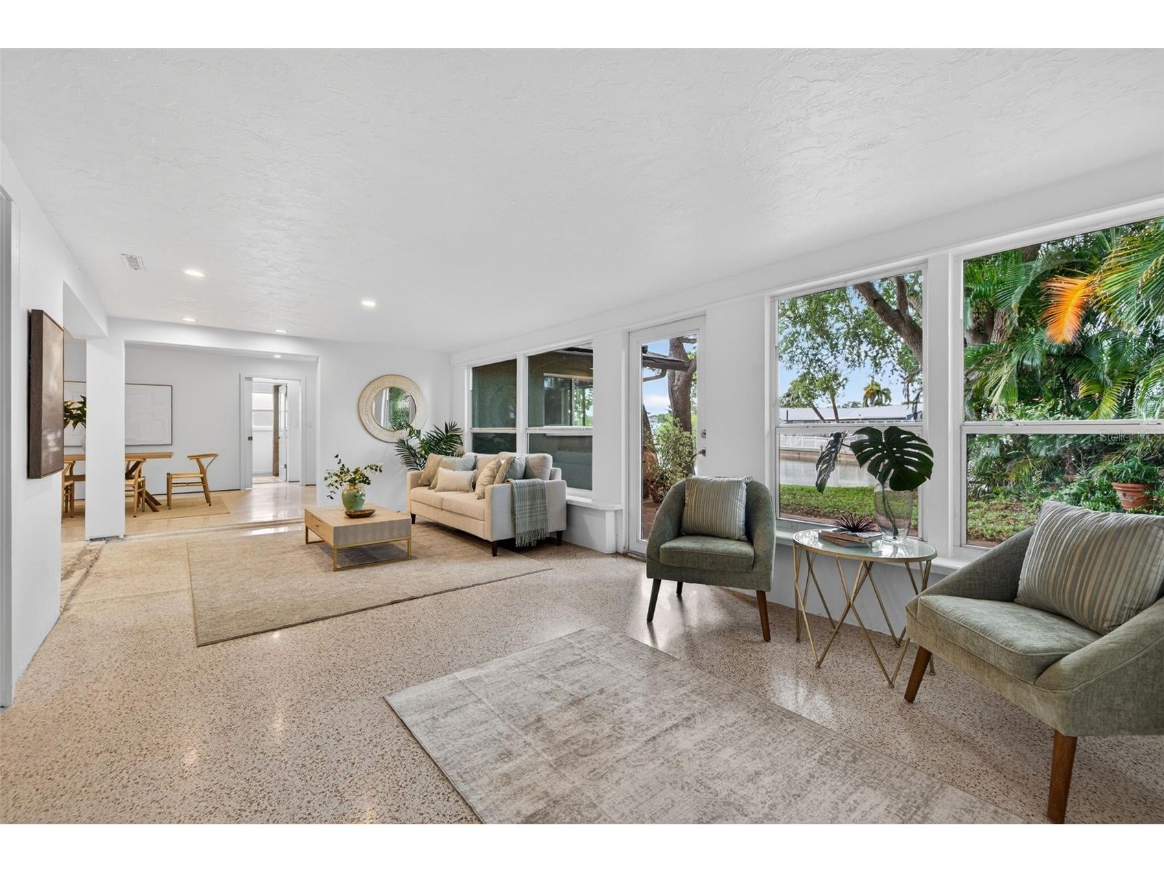 5200 14th Street NE Saint Petersburg FL 33703 TB8498329 image5