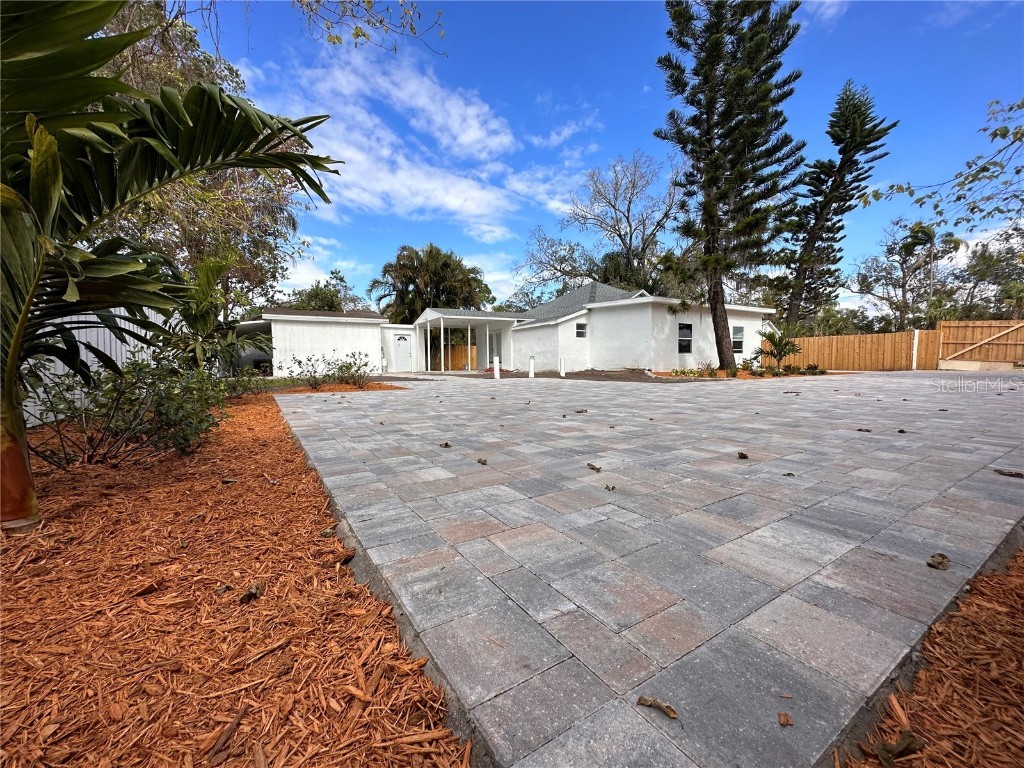 5200 16th Street E Bradenton FL 34203 A4556843 image1