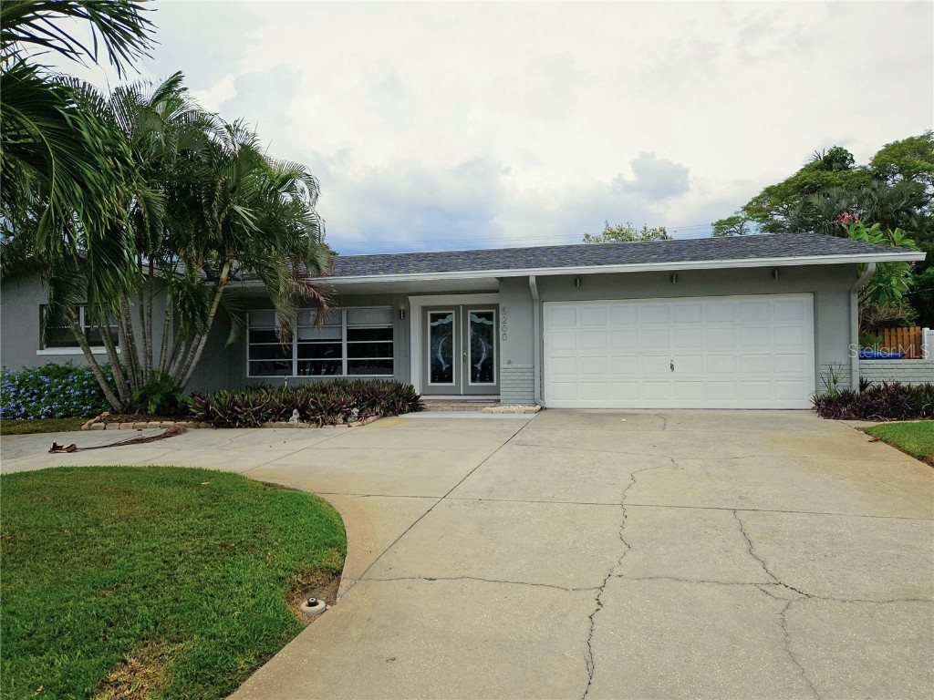5200 39th Street S Saint Petersburg FL 33711 U8214526 image1