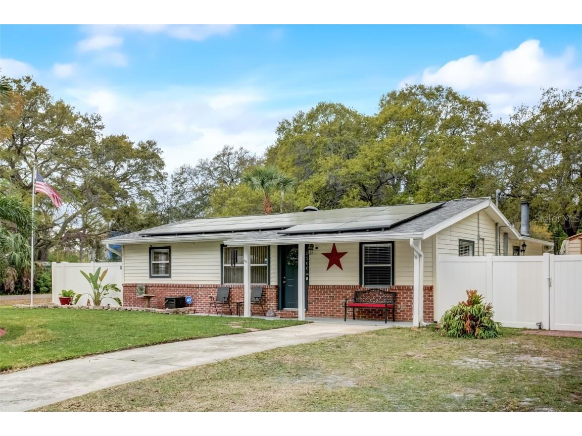 5200 71st Way N Saint Petersburg FL 33709 U8232857 image1