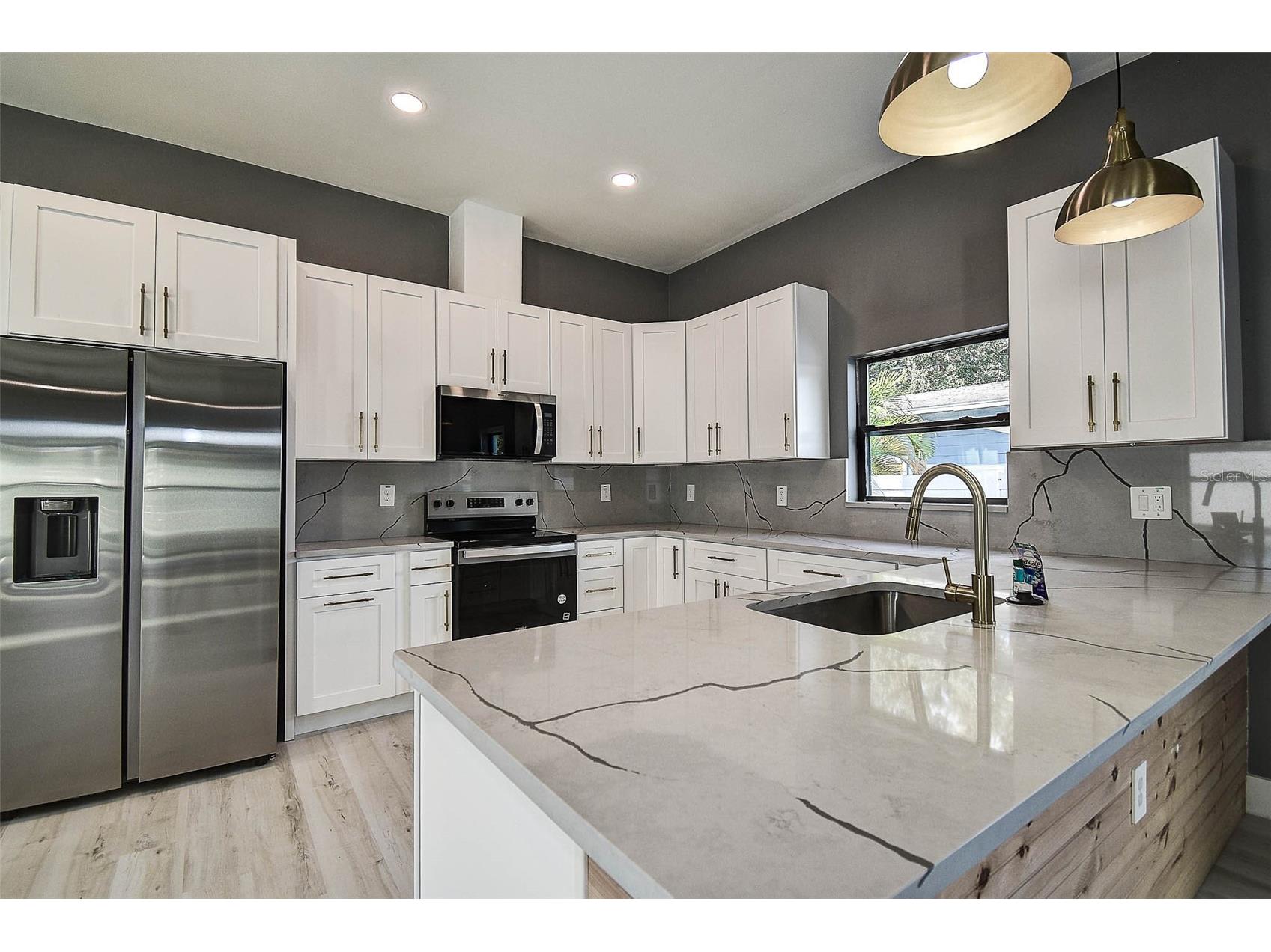 5200 7th Avenue N Saint Petersburg FL 33710 TB8443080 image15