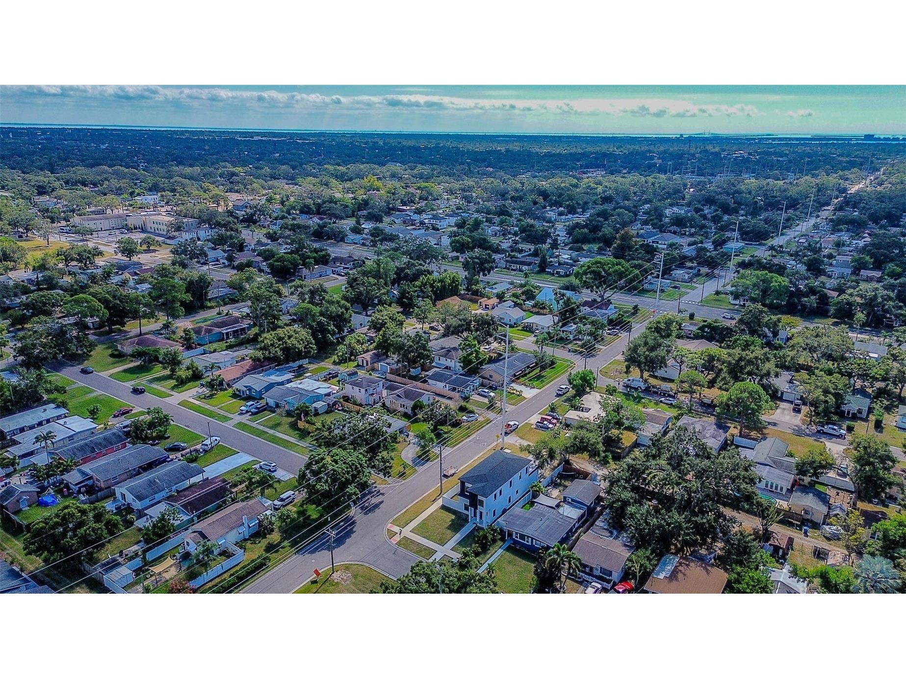 5200 7th Avenue N Saint Petersburg FL 33710 TB8443080 image49