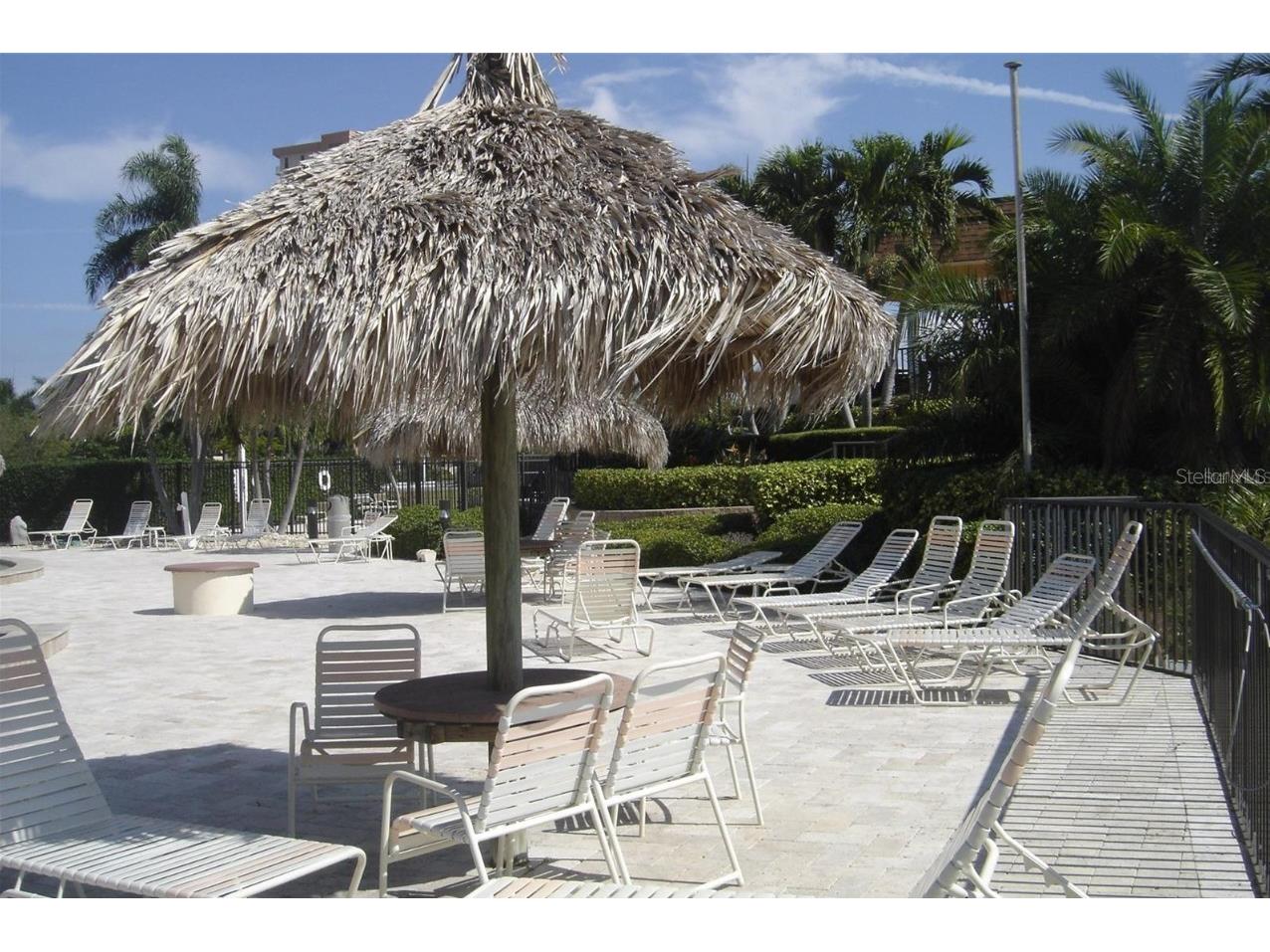 5200 Brittany Dr. S #1510 Saint Petersburg FL 33715 TB8461913 image28