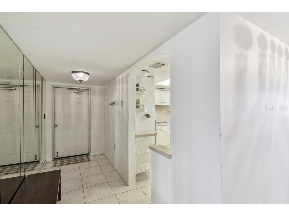 5200 Brittany Drive S #1110 Saint Petersburg FL 33715 - BOCA CIEGA TB8335381 image3