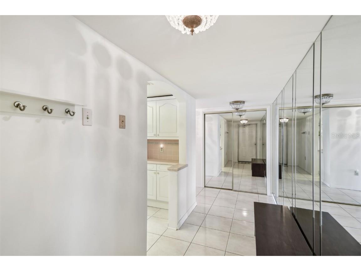 5200 Brittany Drive S #1110 Saint Petersburg FL 33715 - BOCA CIEGA TB8335381 image4