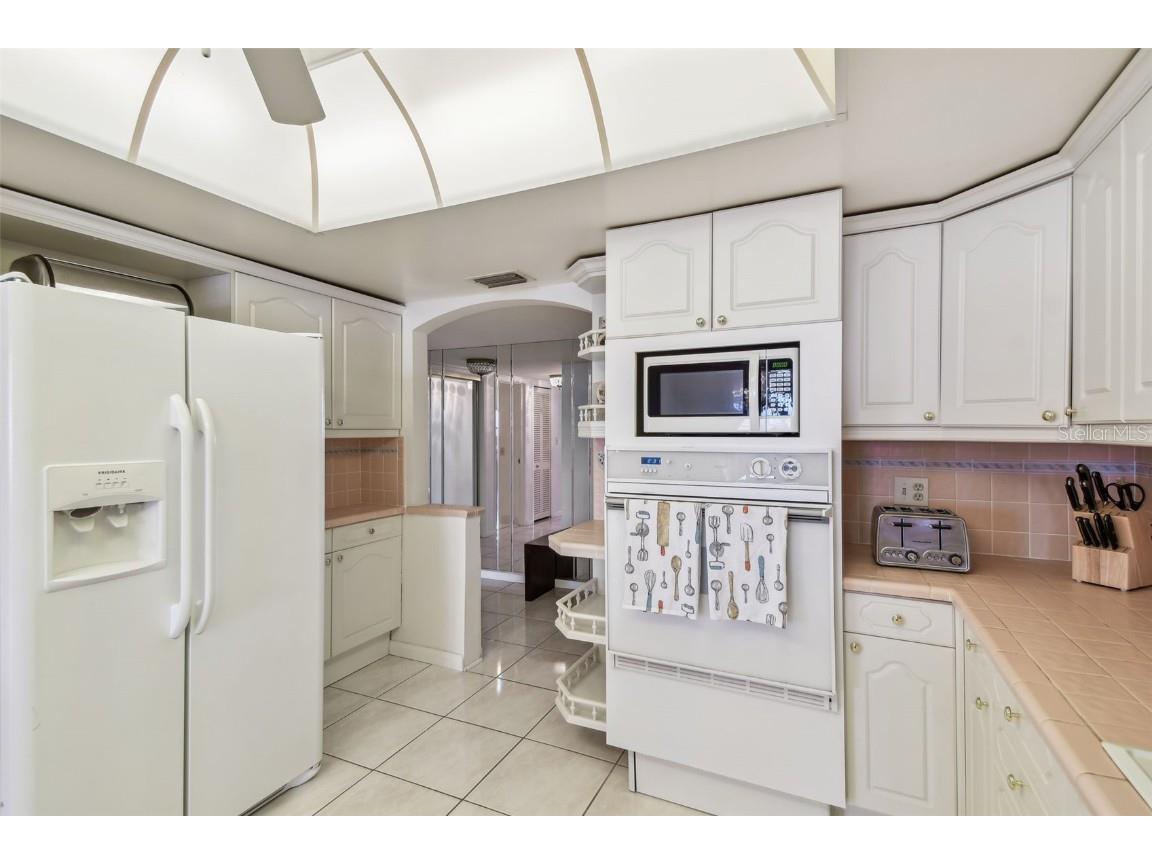 5200 Brittany Drive S #1110 Saint Petersburg FL 33715 - BOCA CIEGA TB8335381 image7