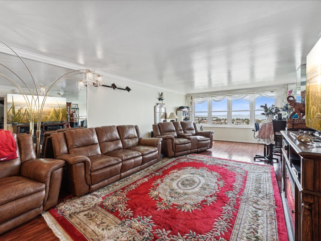 5200 Brittany Drive S #1204 Saint Petersburg FL 33715 TB8337764 image12