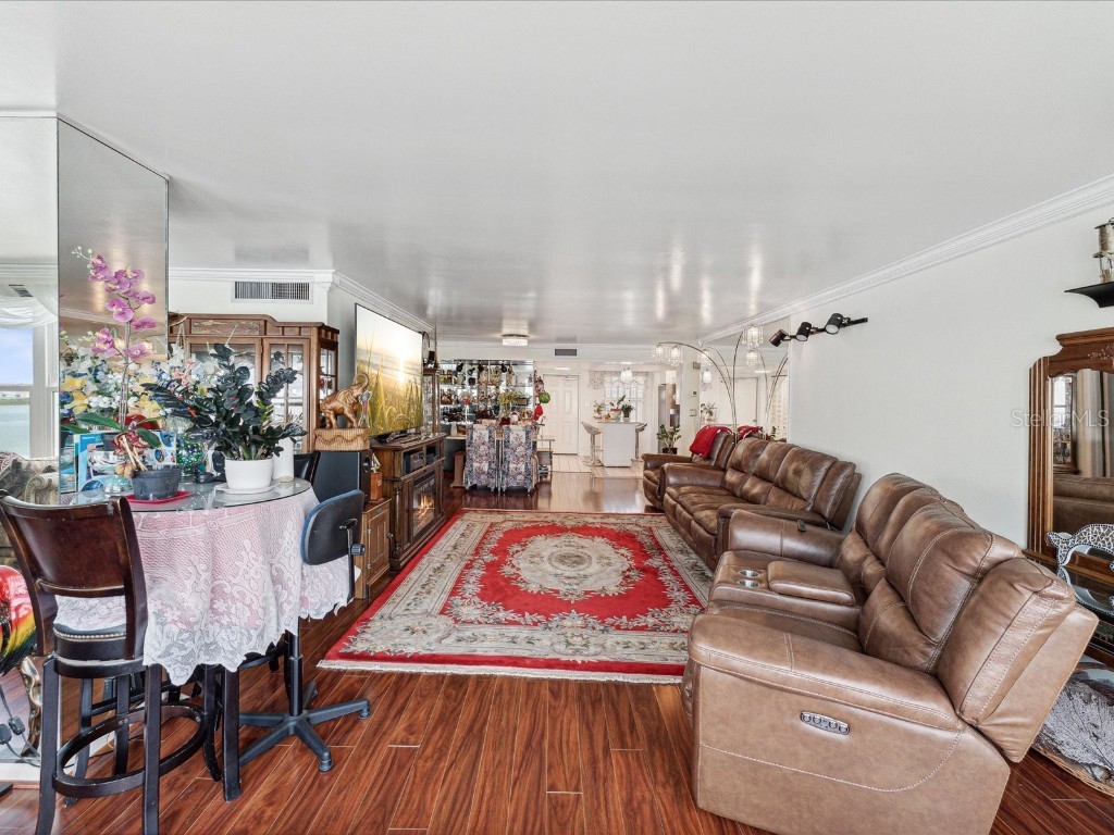 5200 Brittany Drive S #1204 Saint Petersburg FL 33715 TB8337764 image18