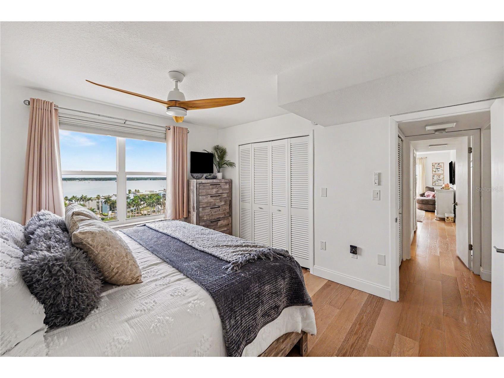 5200 Brittany Drive S #1301 Saint Petersburg FL 33715 - BOCA CIEGA BAY TB8517221 image9
