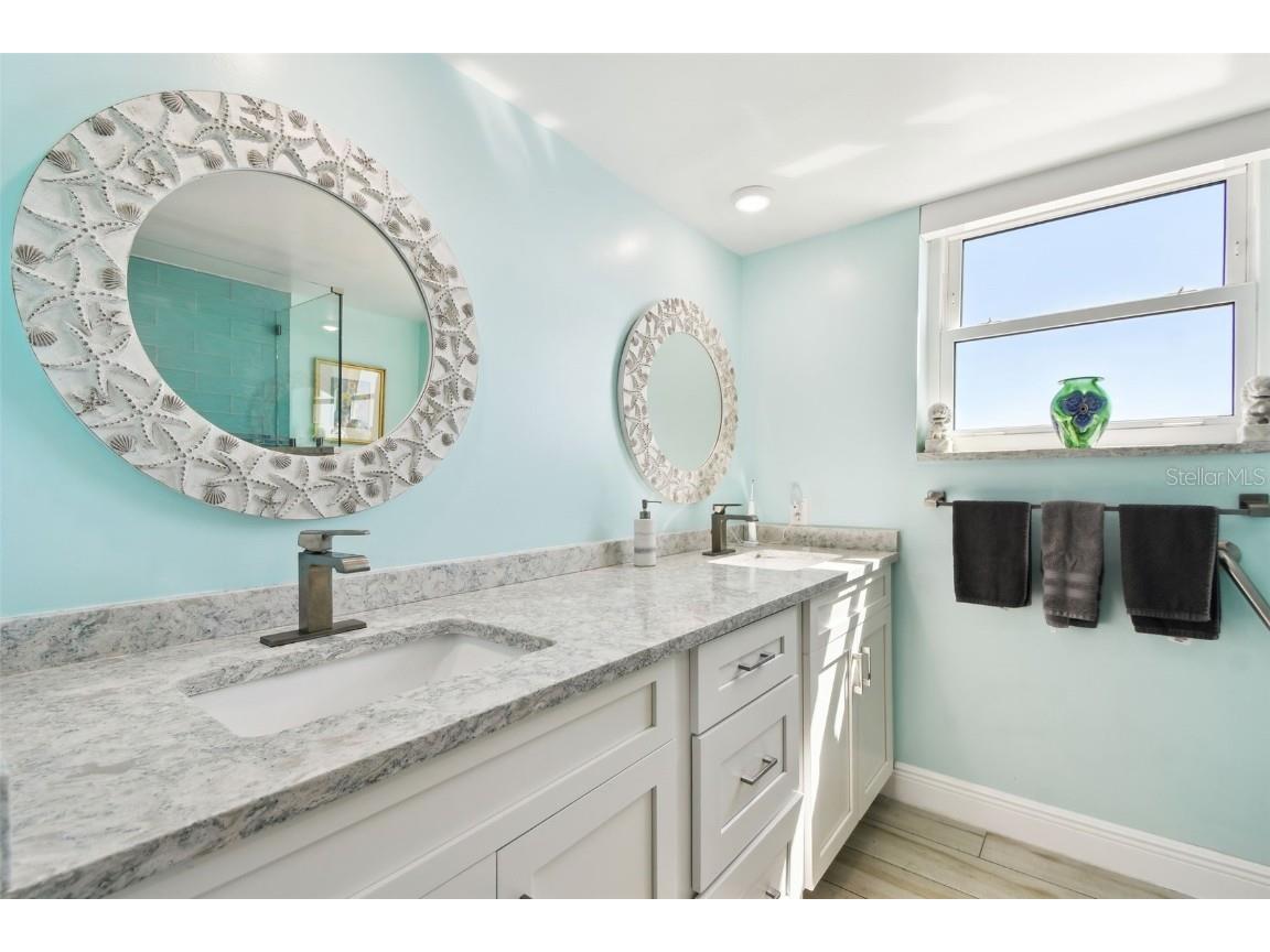 5200 Brittany Drive S #1502 Saint Petersburg FL 33715 TB8373185 image11