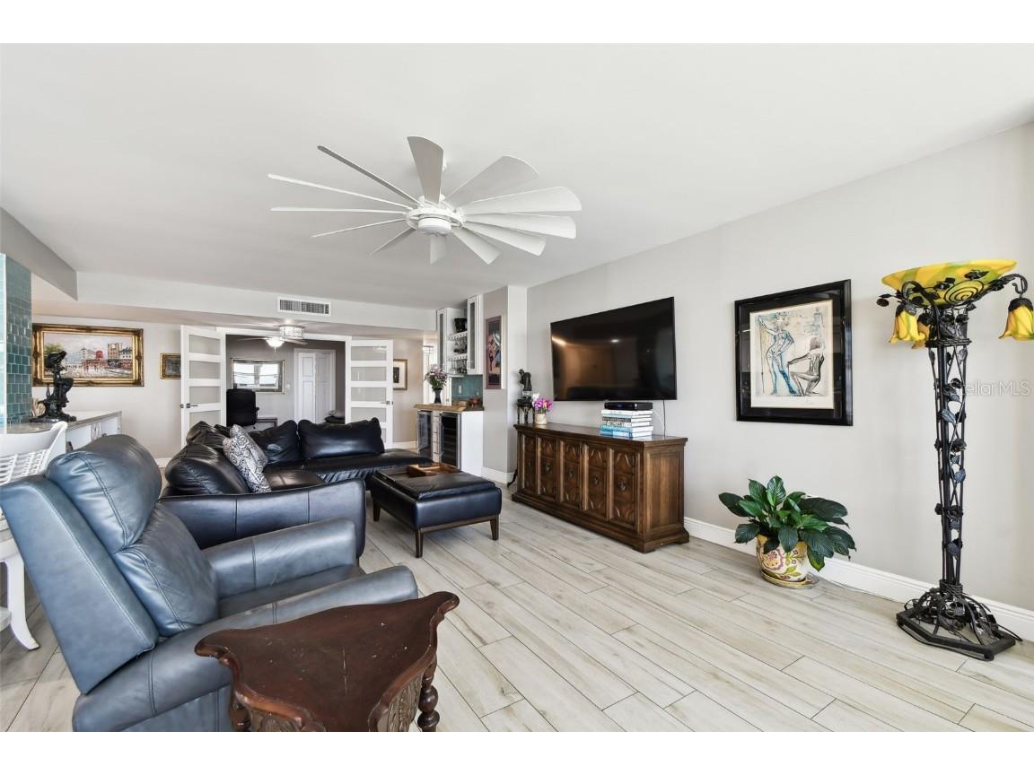 5200 Brittany Drive S #1502 Saint Petersburg FL 33715 TB8373185 image27