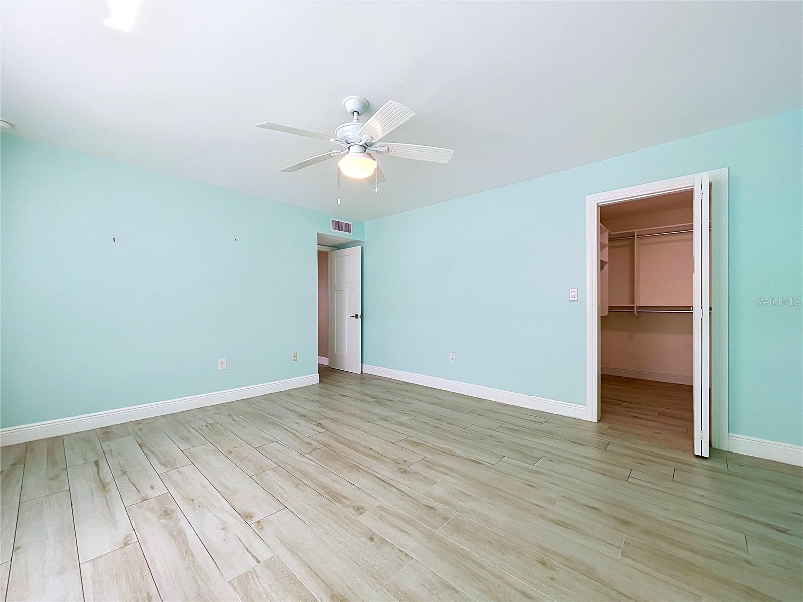 5200 Brittany Drive S #1502 Saint Petersburg FL 33715 - TAMPA BAY TB8529694 image48