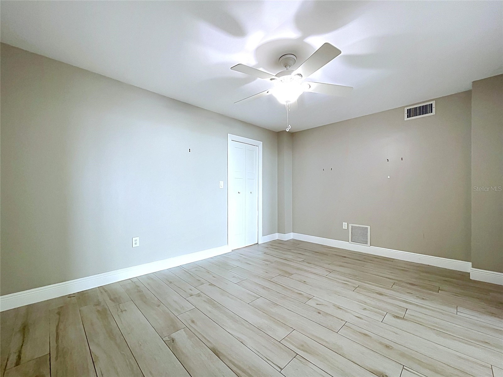 5200 Brittany Drive S #1502 Saint Petersburg FL 33715 - TAMPA BAY TB8529694 image61