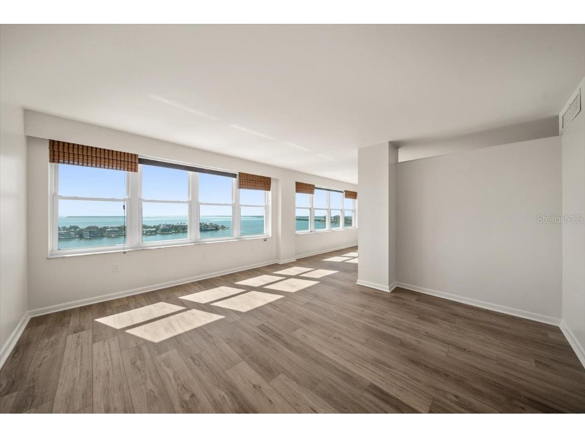 5200 Brittany Drive S #1503 Saint Petersburg FL 33715 TB8454323 image7