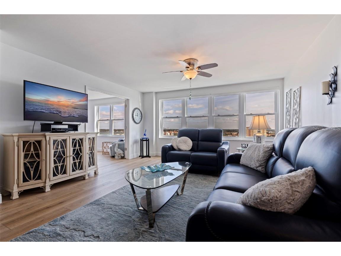 5200 Brittany Drive S #1701 Saint Petersburg FL 33715 TB8448144 image17