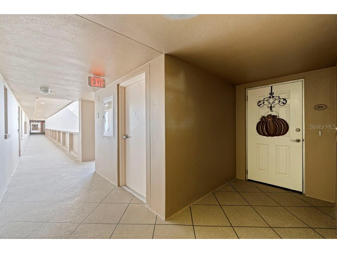 5200 Brittany Drive S #1701 Saint Petersburg FL 33715 TB8448144 image38