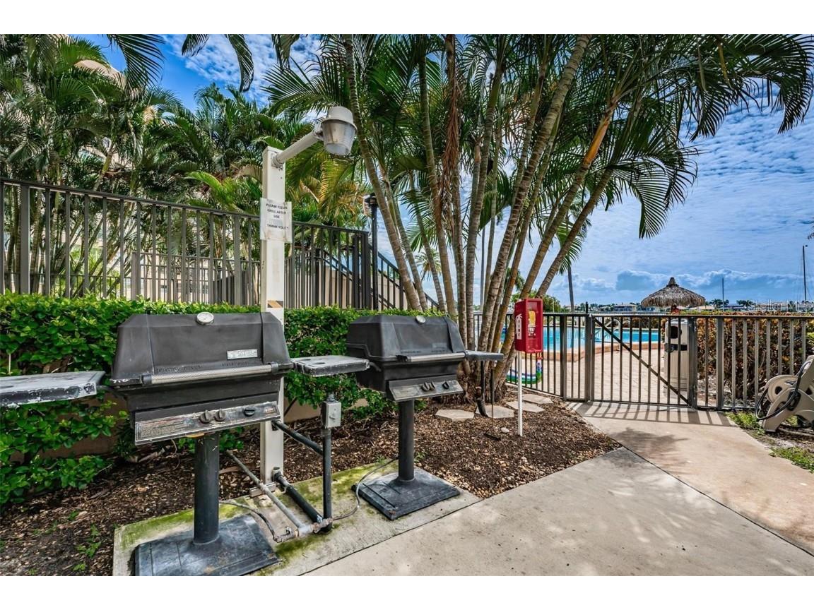 5200 Brittany Drive S #1701 Saint Petersburg FL 33715 TB8448144 image54