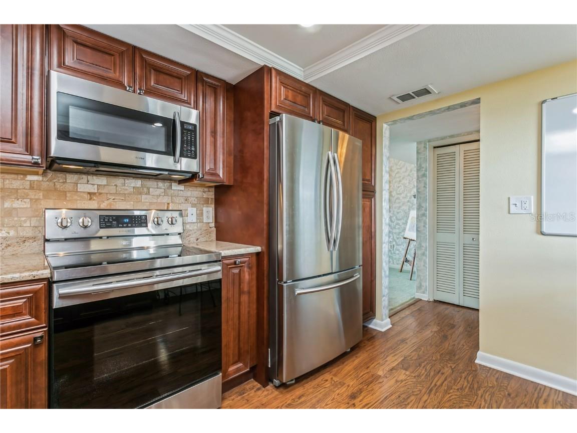 5200 Brittany Drive S #1708 Saint Petersburg FL 33715 TB8320700 image5