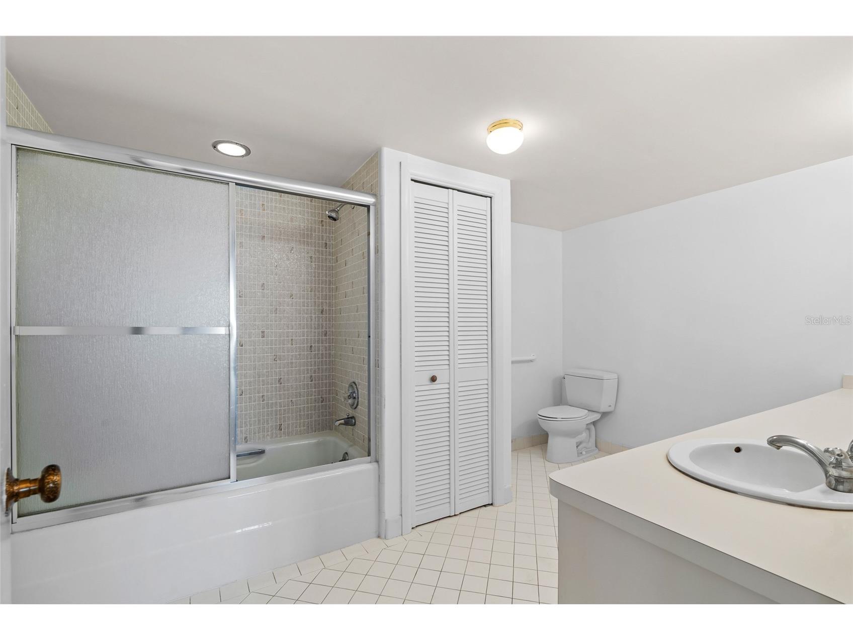 5200 Brittany Drive S #1809 Saint Petersburg FL 33715 TB8476303 image36