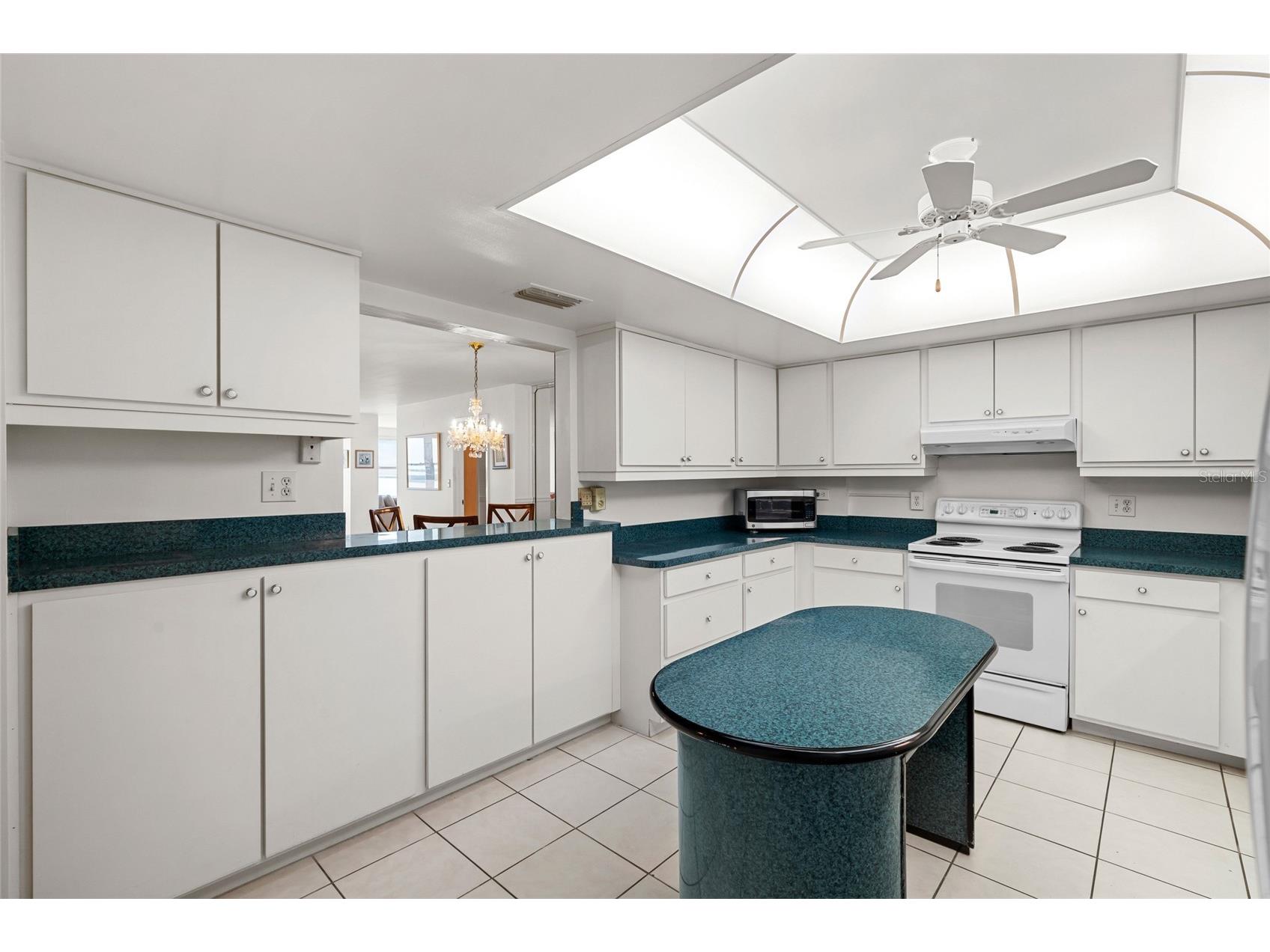 5200 Brittany Drive S #1809 Saint Petersburg FL 33715 TB8476303 image9