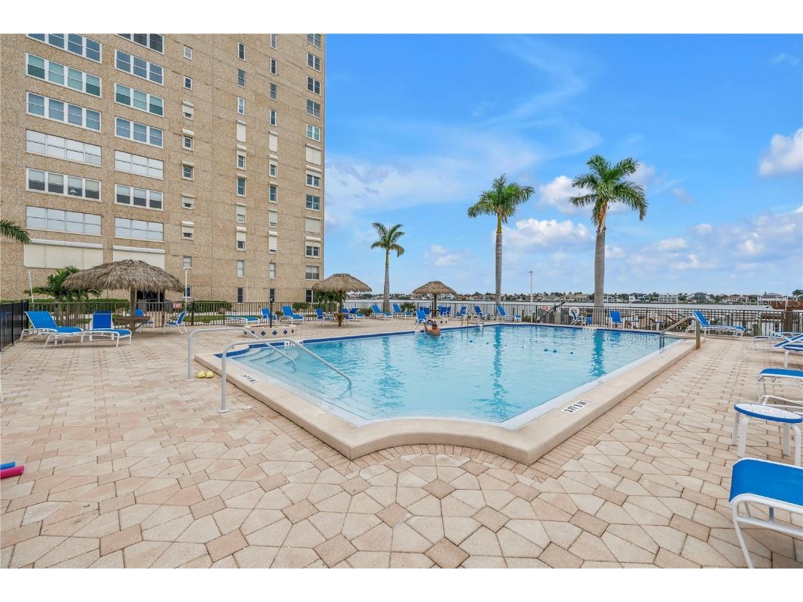 5200 Brittany Drive S #203 Saint Petersburg FL 33715 TB8426883 image50