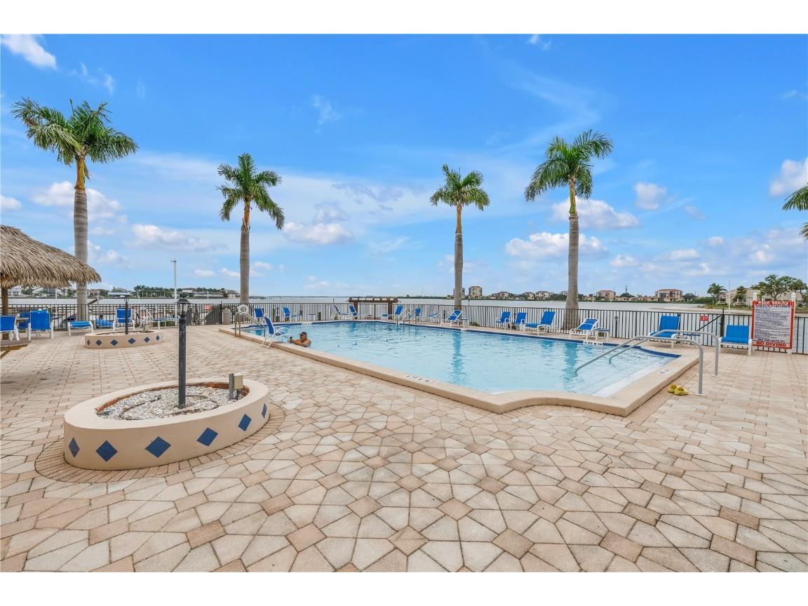 5200 Brittany Drive S #203 Saint Petersburg FL 33715 TB8426883 image51