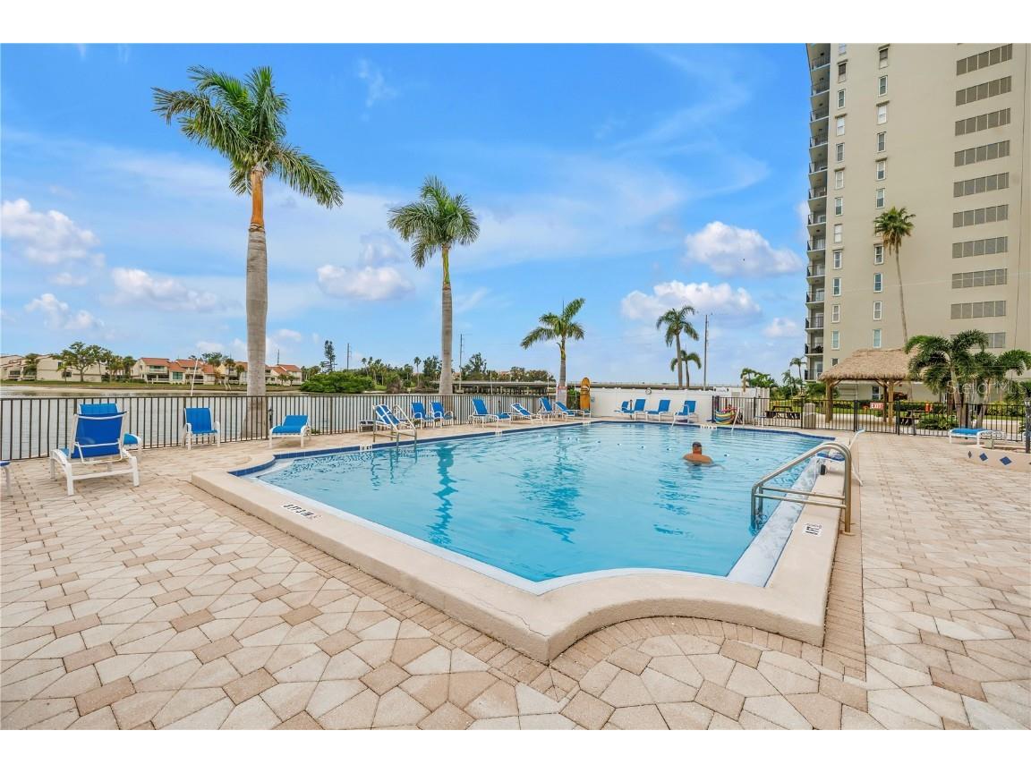 5200 Brittany Drive S #203 Saint Petersburg FL 33715 TB8426883 image52