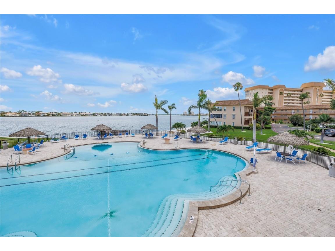 5200 Brittany Drive S #203 Saint Petersburg FL 33715 TB8426883 image78