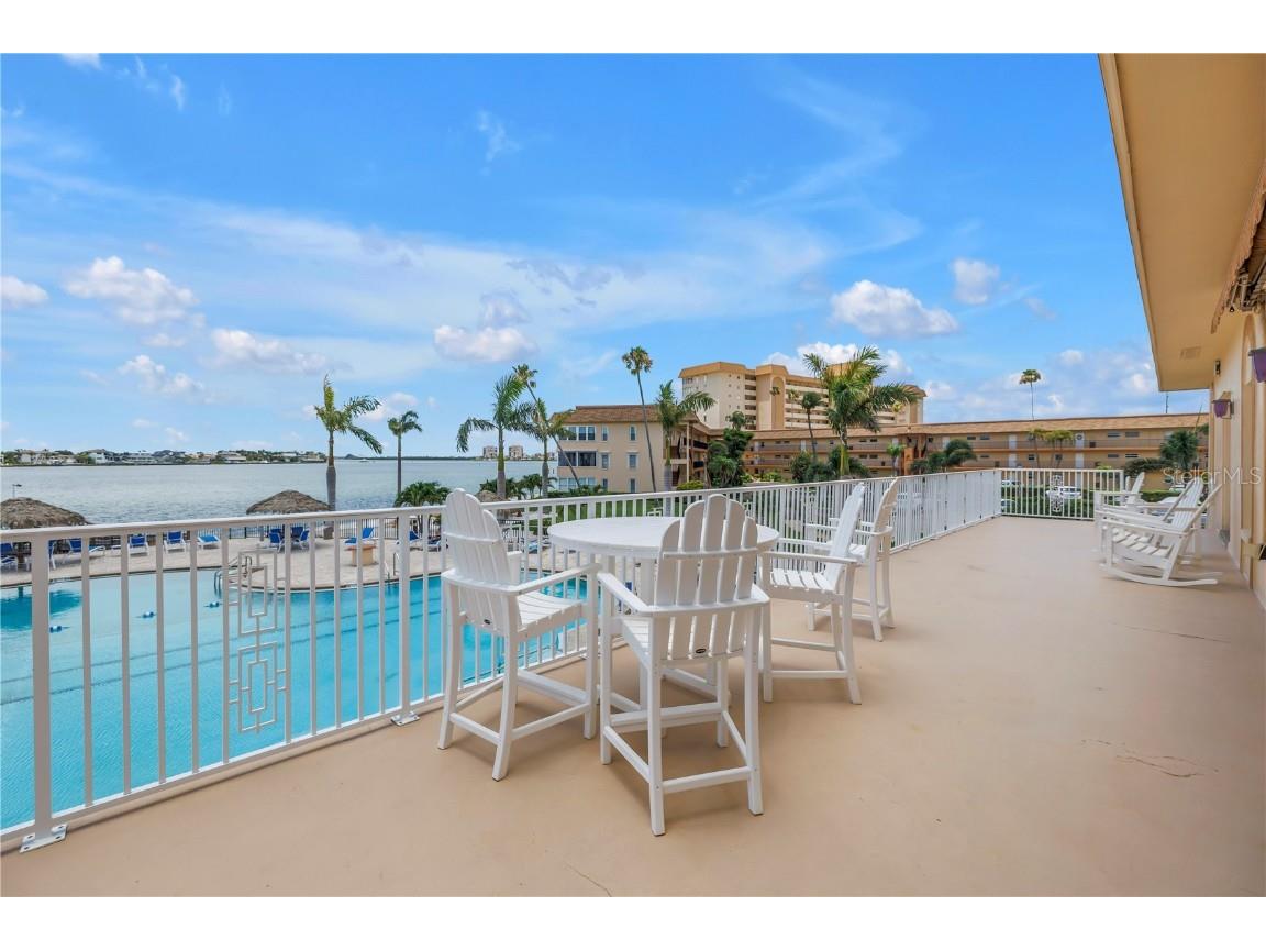 5200 Brittany Drive S #203 Saint Petersburg FL 33715 TB8426883 image80