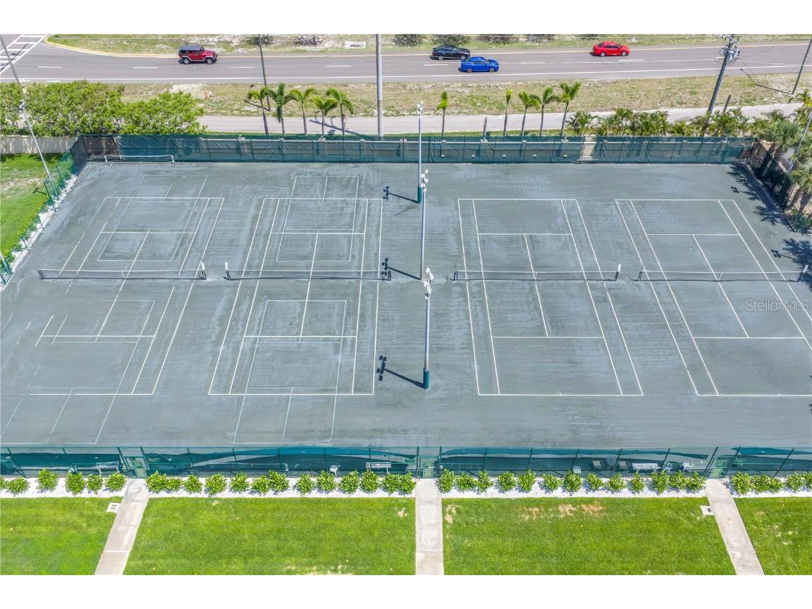 5200 Brittany Drive S #203 Saint Petersburg FL 33715 TB8426883 image88