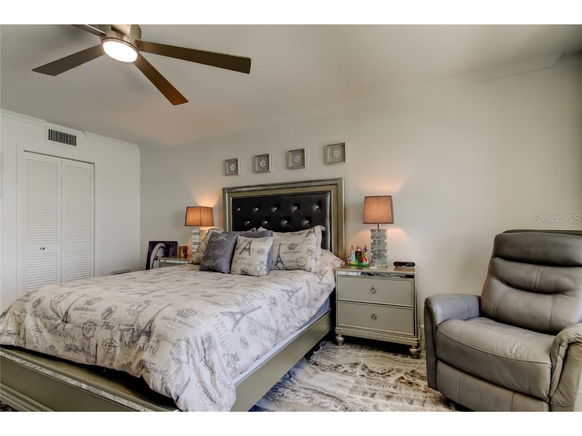 5200 Brittany Drive S #204 Saint Petersburg FL 33715 - TAMPA BAY TB8443865 image47