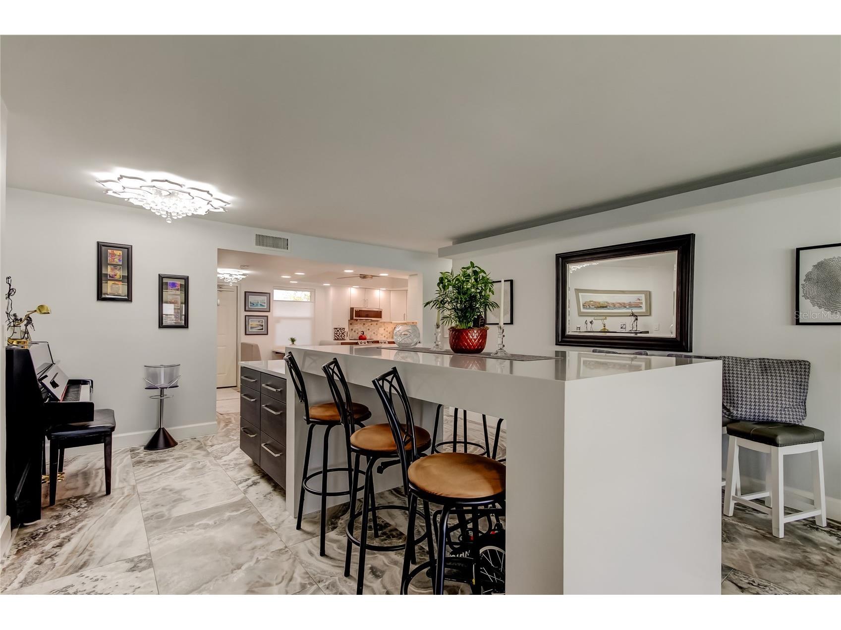5200 Brittany Drive S #204 Saint Petersburg FL 33715 - TAMPA BAY TB8525282 image15