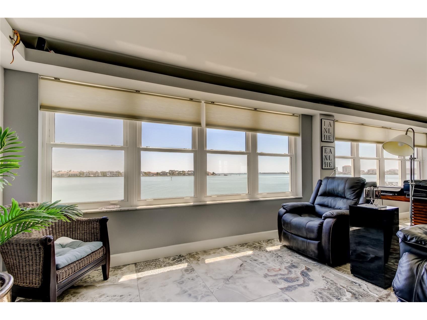 5200 Brittany Drive S #204 Saint Petersburg FL 33715 - TAMPA BAY TB8525282 image21