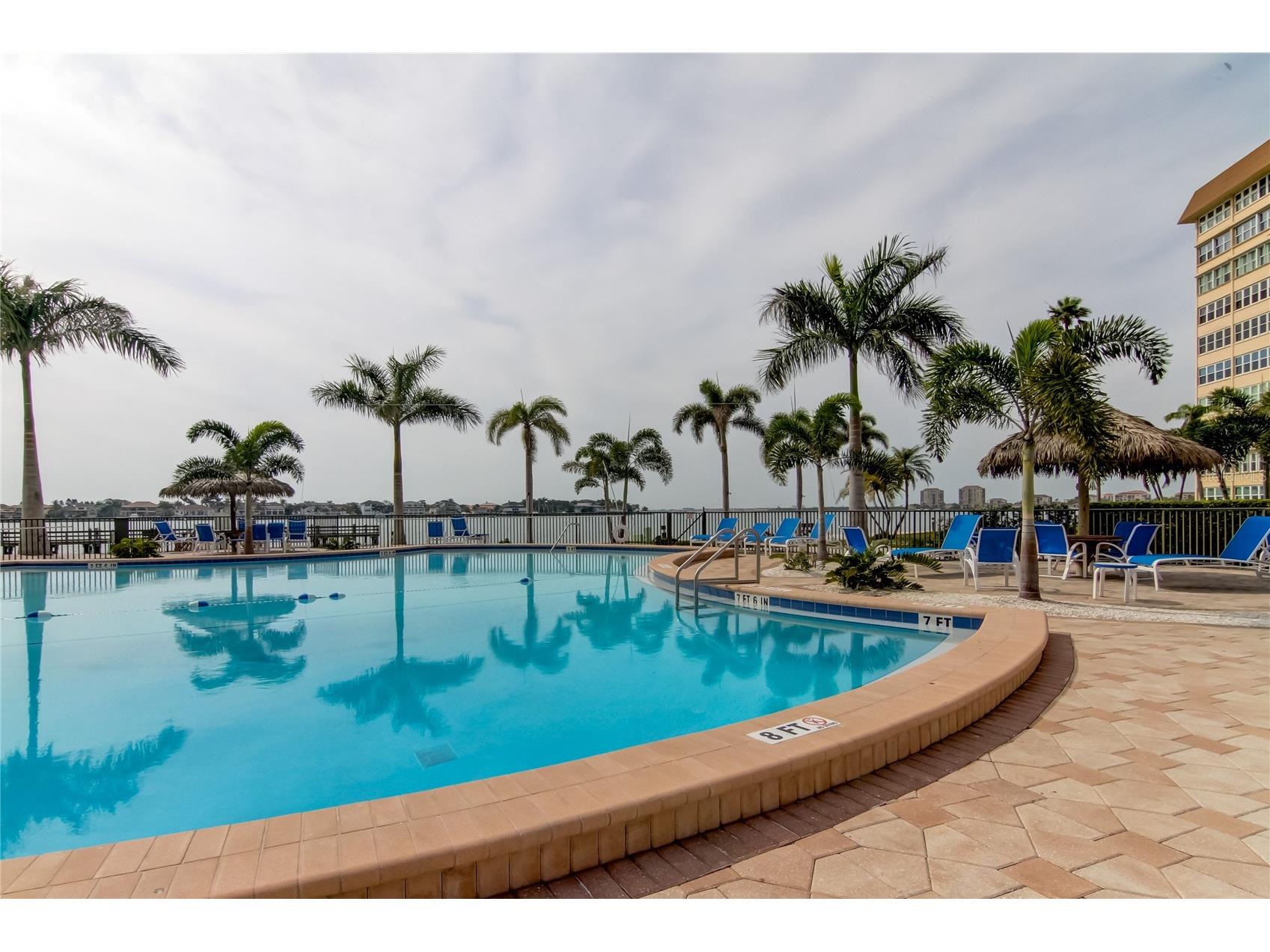 5200 Brittany Drive S #204 Saint Petersburg FL 33715 - TAMPA BAY TB8525282 image50
