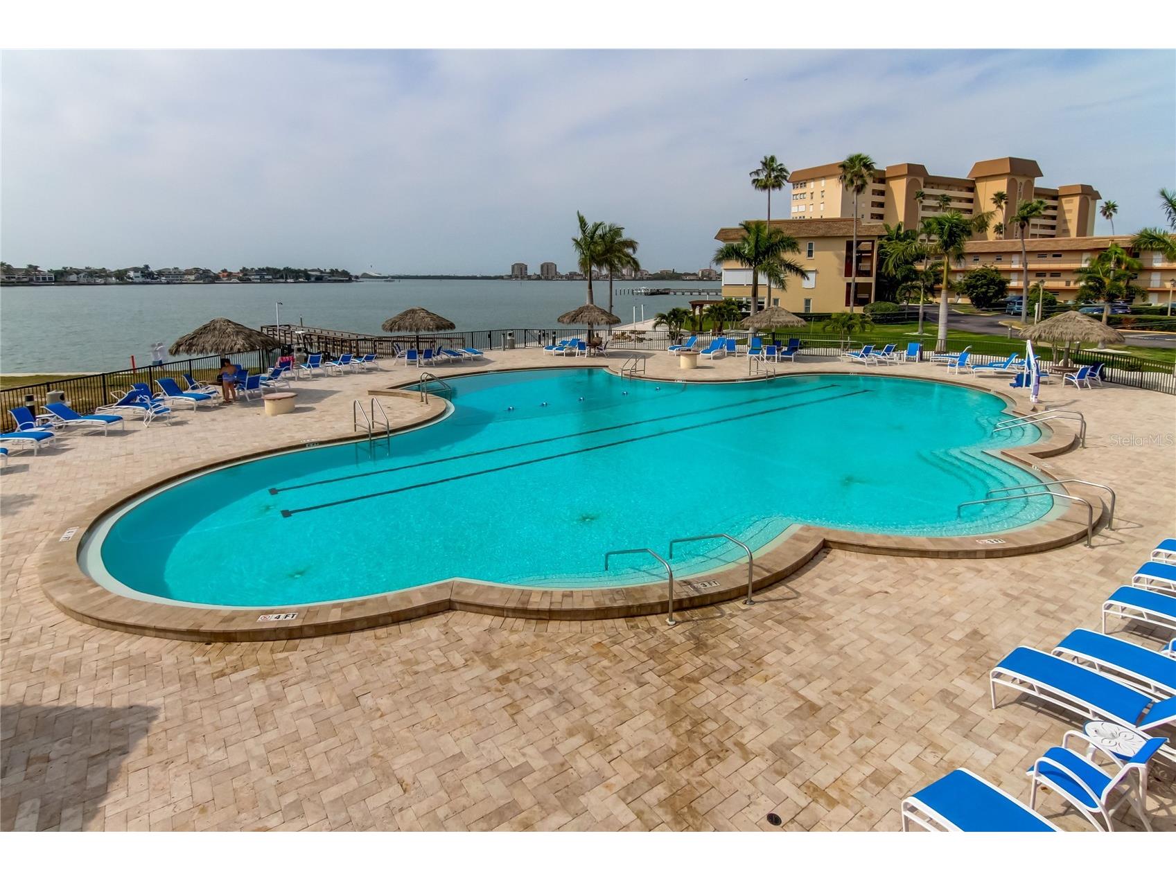 5200 Brittany Drive S #204 Saint Petersburg FL 33715 - TAMPA BAY TB8525282 image57