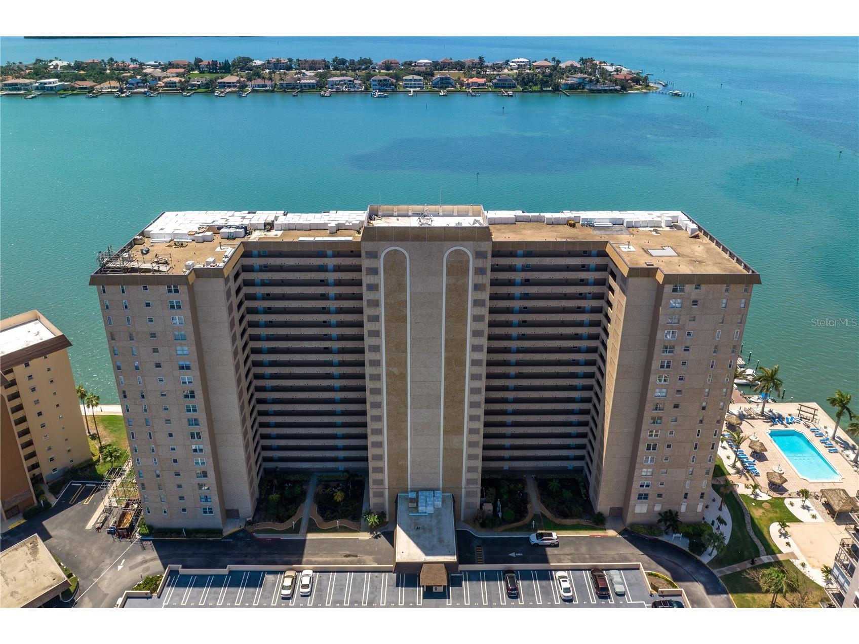 5200 Brittany Drive S #4-1102 Saint Petersburg FL 33715 - BOCA CIEGA BAY TB8485456 image1