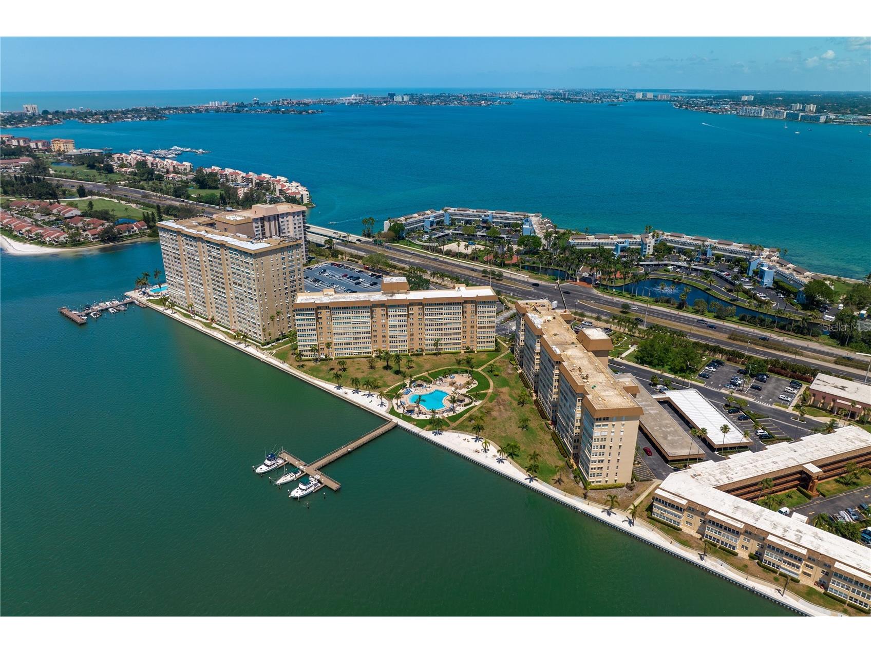 5200 Brittany Drive S #4-1102 Saint Petersburg FL 33715 - BOCA CIEGA BAY TB8485456 image2