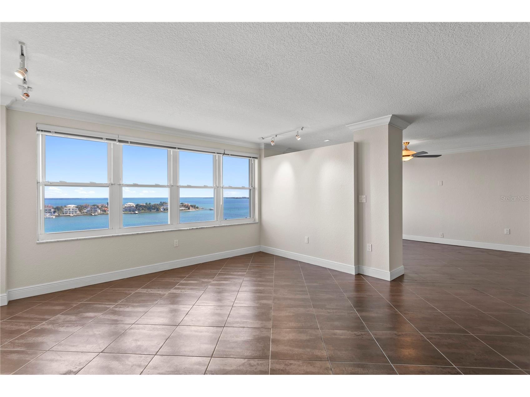 5200 Brittany Drive S #4-1102 Saint Petersburg FL 33715 - BOCA CIEGA BAY TB8485456 image4