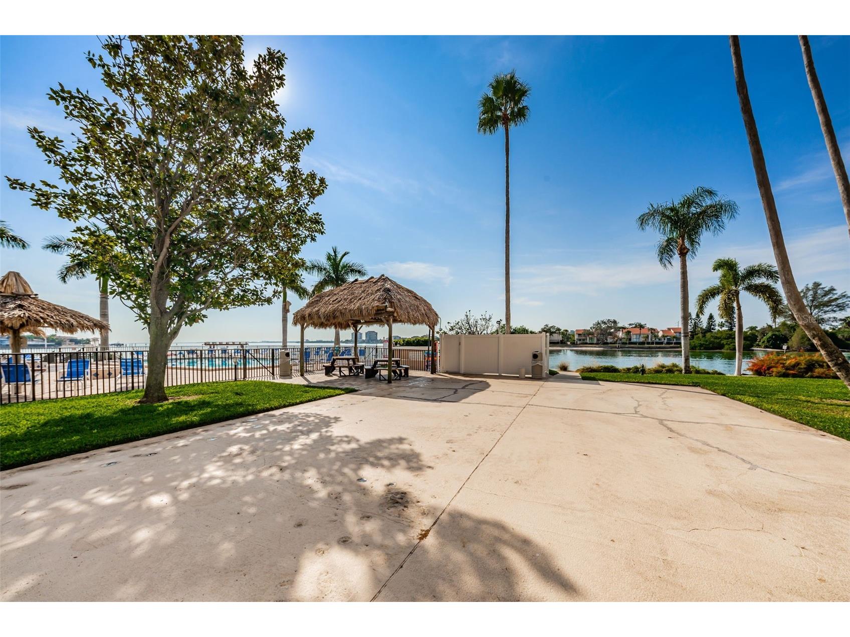 5200 Brittany Drive S #510 Saint Petersburg FL 33715 TB8429472 image35