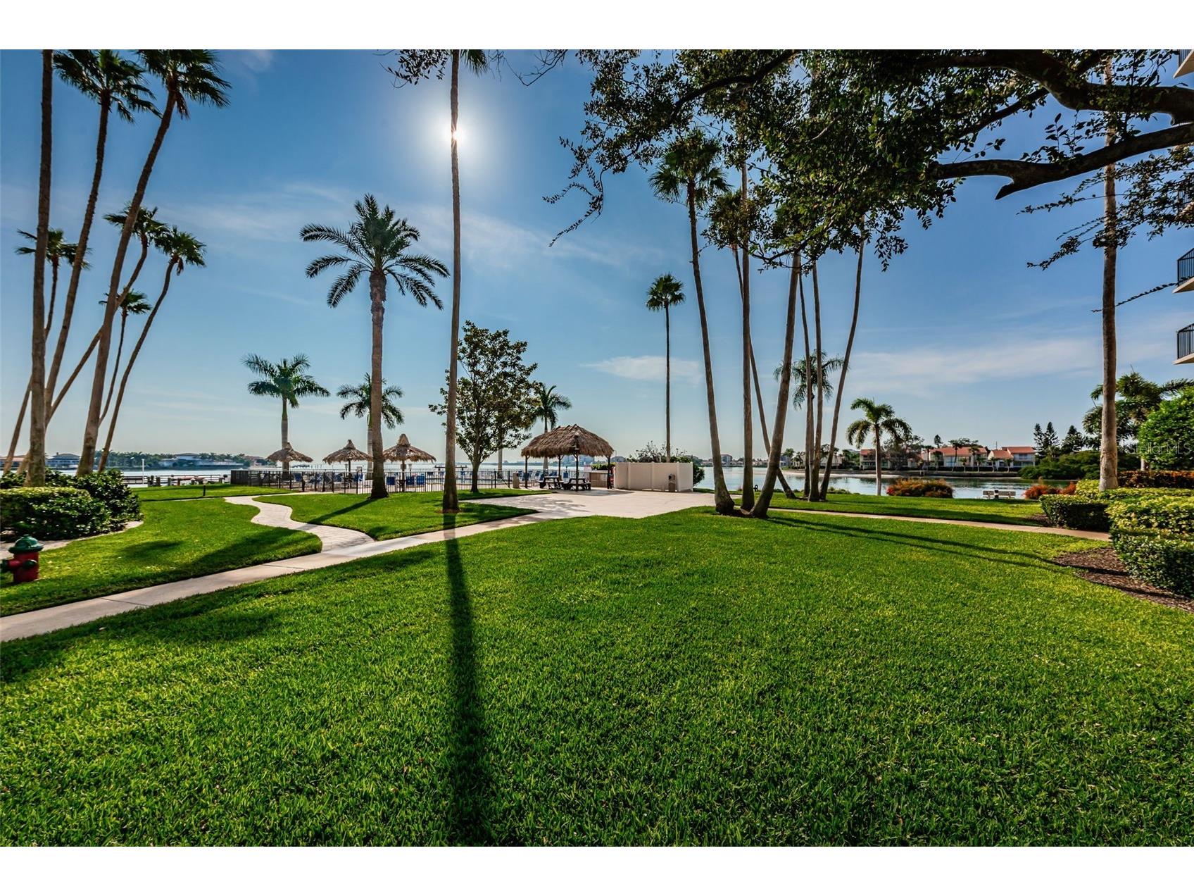 5200 Brittany Drive S #510 Saint Petersburg FL 33715 TB8429472 image37