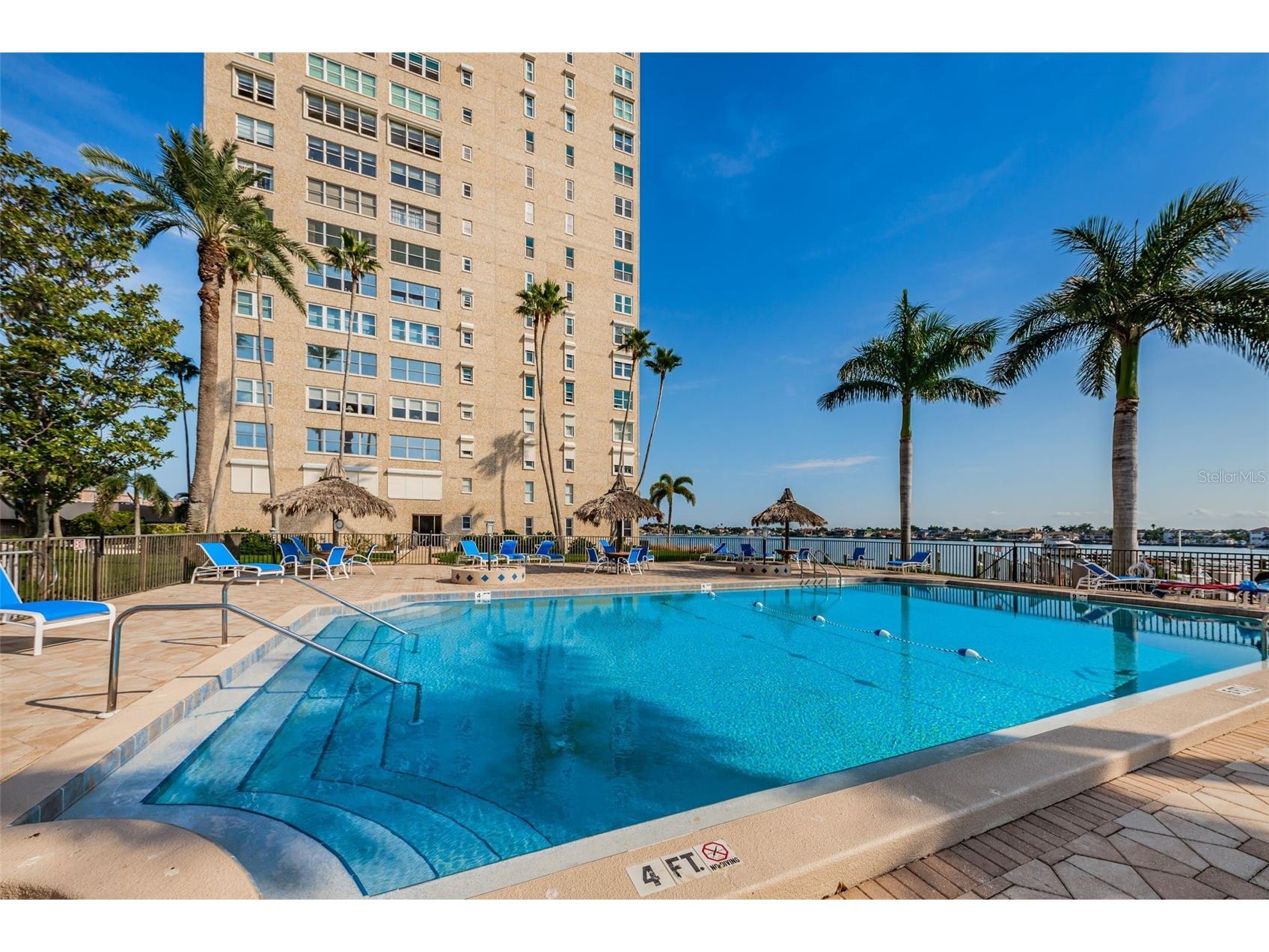 5200 Brittany Drive S #510 Saint Petersburg FL 33715 TB8429472 image41