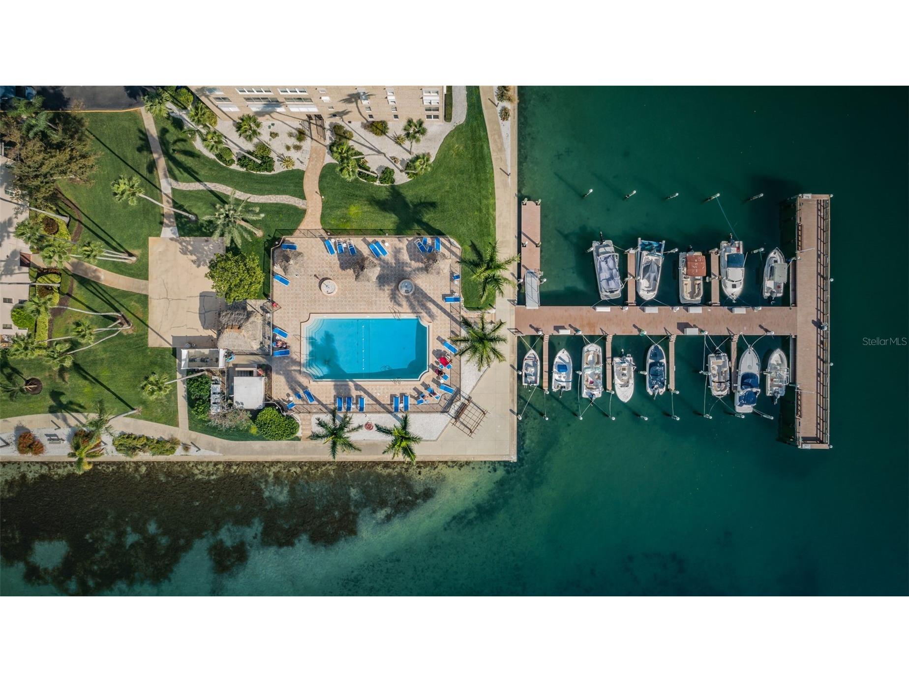 5200 Brittany Drive S #510 Saint Petersburg FL 33715 TB8429472 image42